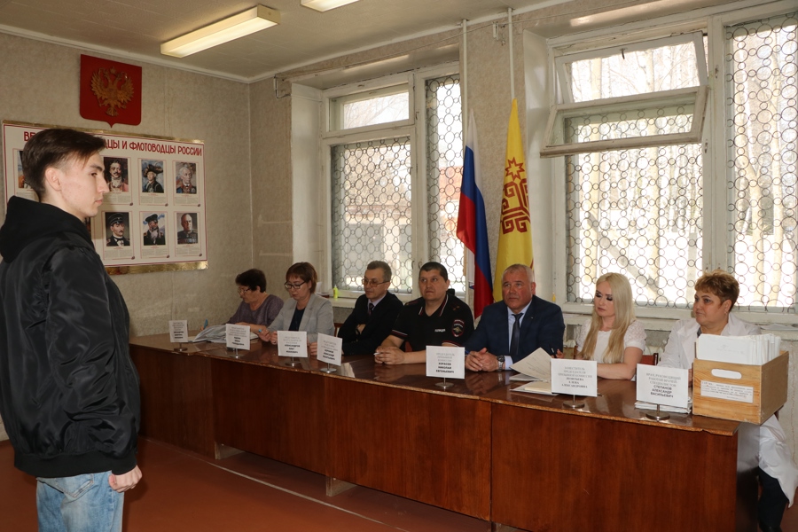 В Чебоксарском муниципальном округе состоялось заседание призывной комиссии