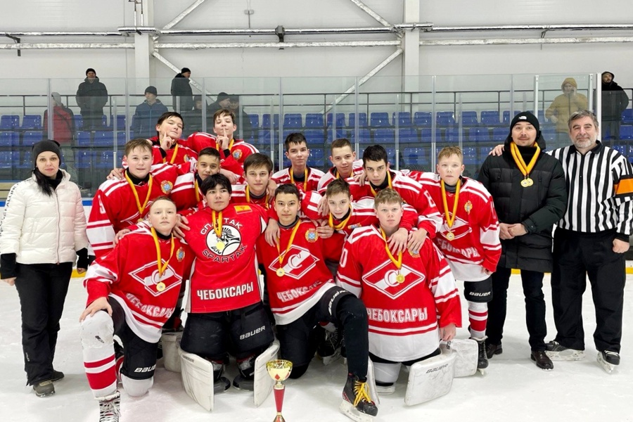 Хоккейная команда «Спартак» - победитель регионального этапа соревнований «Золотая шайба»