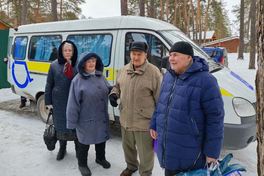 Жители пункта временного размещения посетили чебоксарских стоматологов