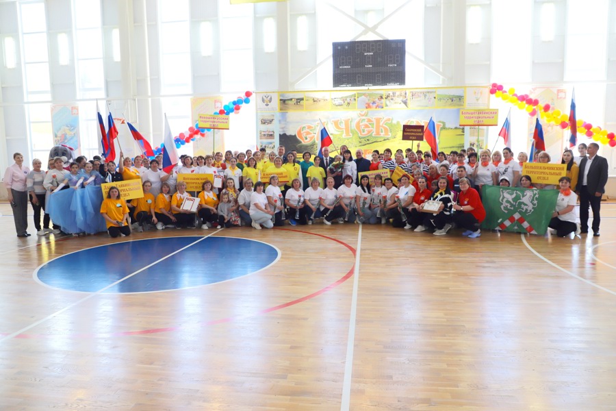 В Яльчикском муниципальном округе состоялся XVII женский культурно-спортивный фестиваль