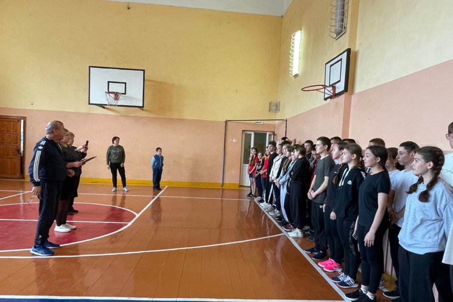 Школьники Шемуршинского округа состязались  в муниципальном этапе смотра физ.подготовленности допризывной и призывной молодежи