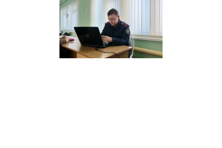 В Чебоксарах возбуждено уголовное дело по факту вымогательства денежных средств у несовершеннолетнего