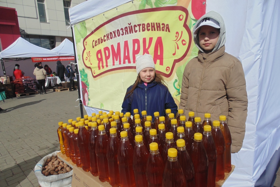 В Чебоксарах стартовала сельскохозяйственная ярмарка «Весна-2024»