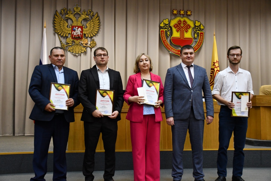 Определены лучшие специалисты по закупкам Чувашии