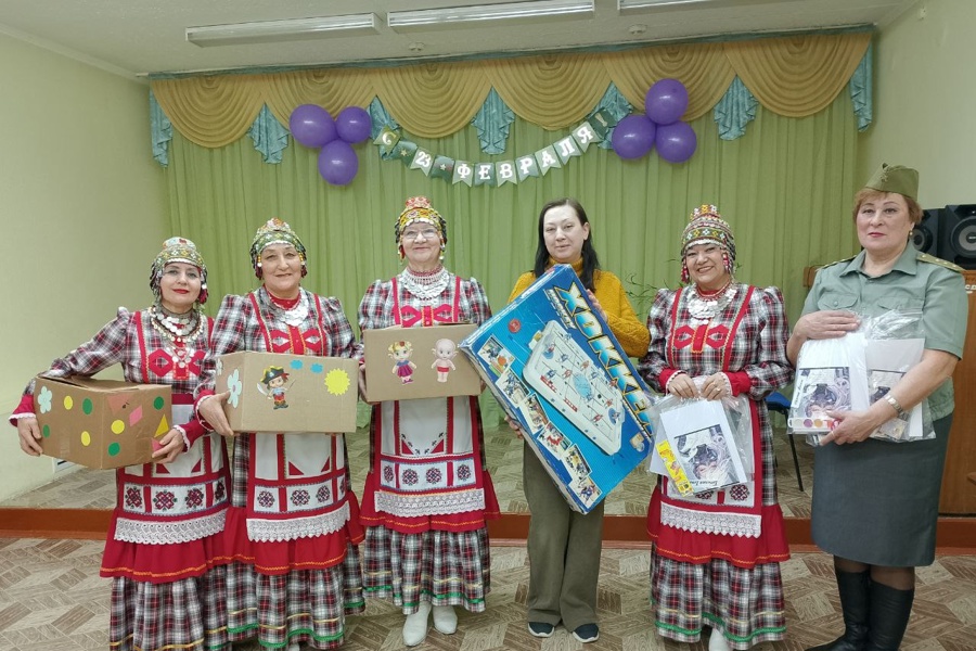 Праздничный концерт «Этих дней не смолкнет слава»