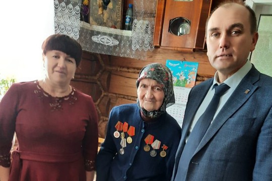 Жительница деревни Шанары Галина Богоявленова отметила 95-летний юбилей