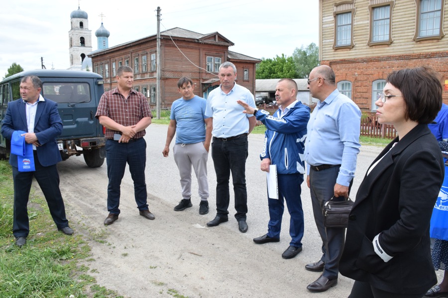 Народные избранники проверили объекты благоустройства