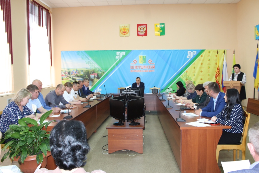 Еженедельное рабочее совещание в администрации Шемуршинского муниципального округа