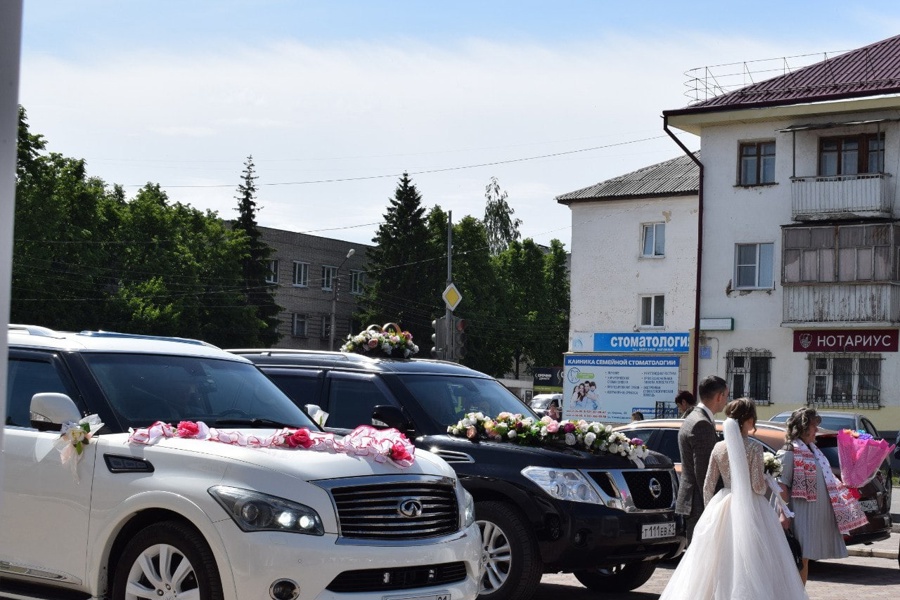 «Весенний сезон свадеб» 2023 года завершен!