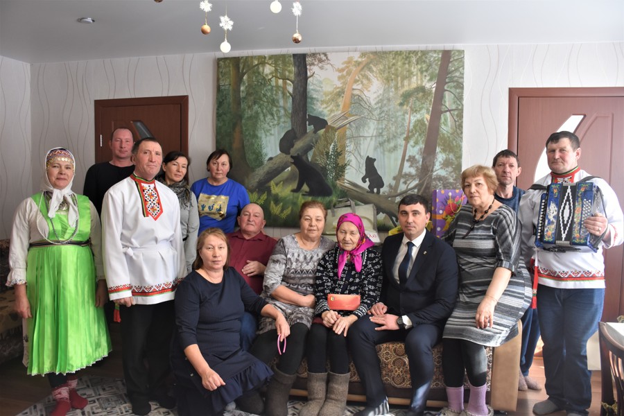 95-летний юбилей отметила ветеран Великой Отечетсвенной войны Федорова Раиса Алексеевна