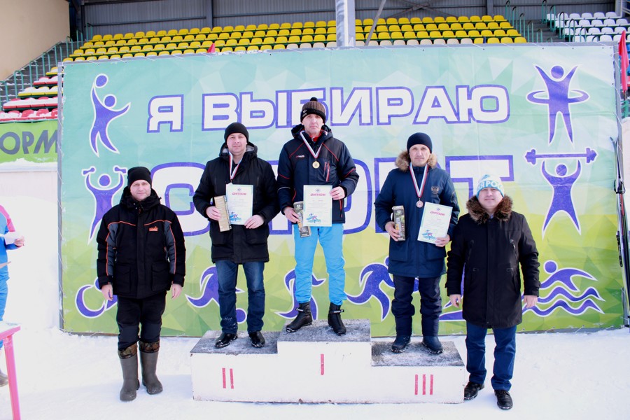 Работники ветеринарии приняли участие в спортивном празднике «Лыжные гонки-2024».