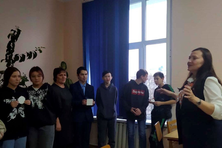 Участники чемпионата «Абилимпикс» получили мастер-класс от карьерный консультантов центра «Работа России»