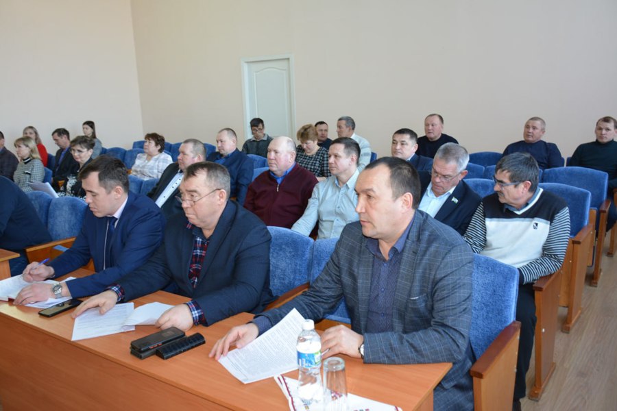 Состоялось внеочередное заседание Собрания депутатов Вурнарского округа