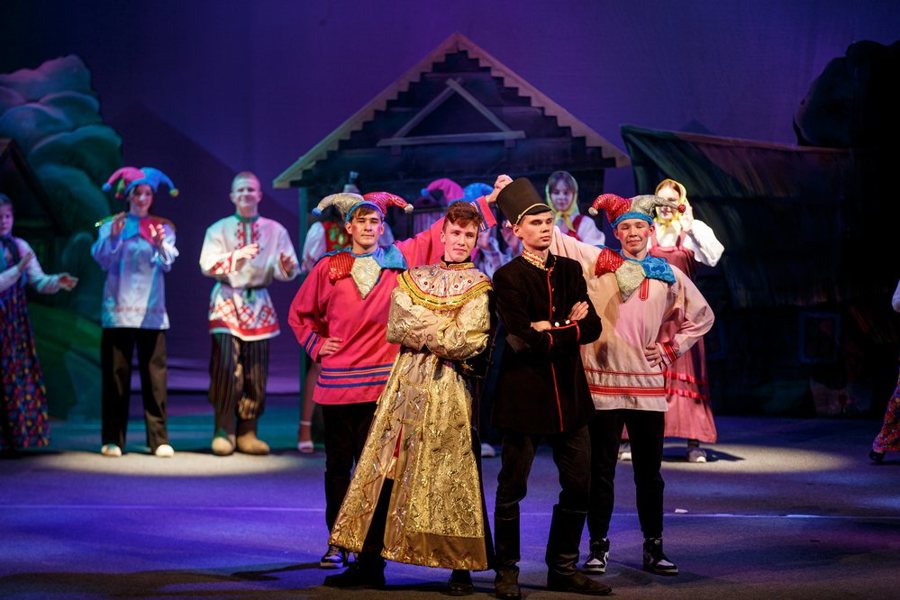 В Чебоксарах проходит республиканский этап фестиваля школьных театров «АСАМ»
