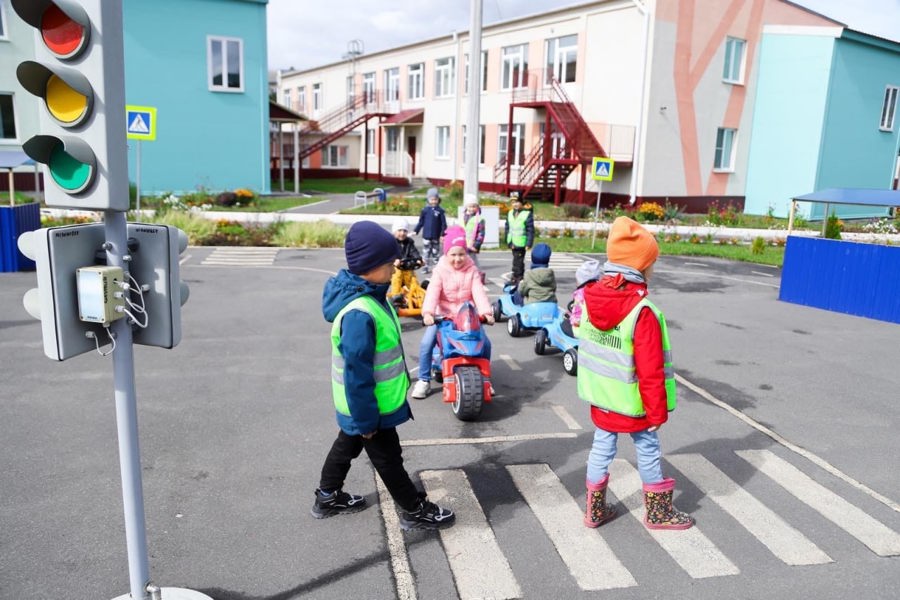 Правила безопасного катания на самокате и велосипеде