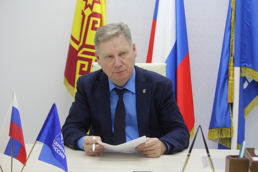 Глава города Чебоксары Евгений Кадышев провел прием граждан по личным вопросам