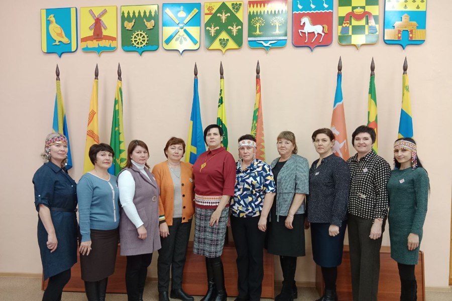 Шемуршинский муниципальный округ присоединился к республиканской акции «На работу с вышивкой».