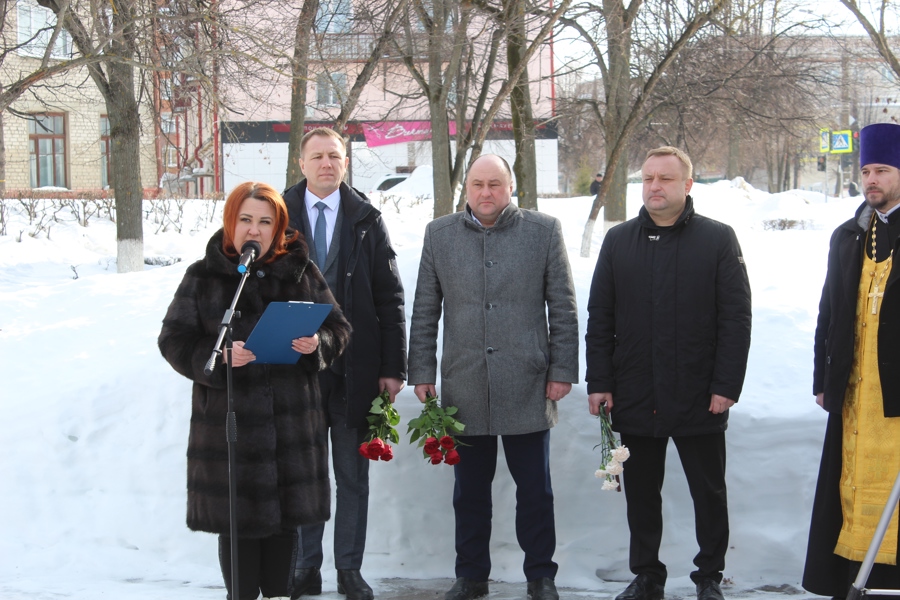 Митинг-реквием, посвященный памяти героев-десантников 6-ой роты 2-го батальона 104-го гвардейского парашютно-десантного полка 76-й гвардейской воздушно-десантной дивизии