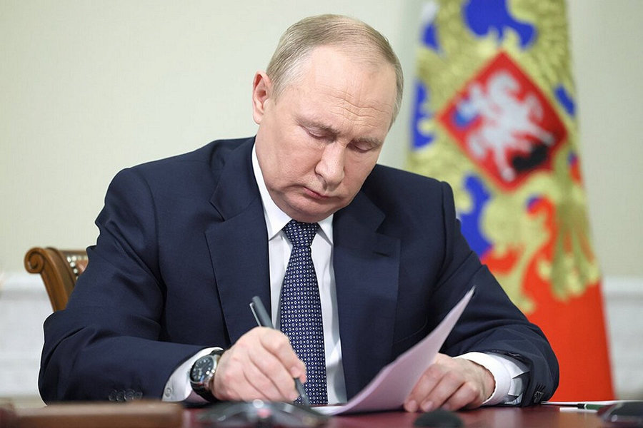 Владимир Путин ввел звание «Заслуженный работник местного самоуправления»