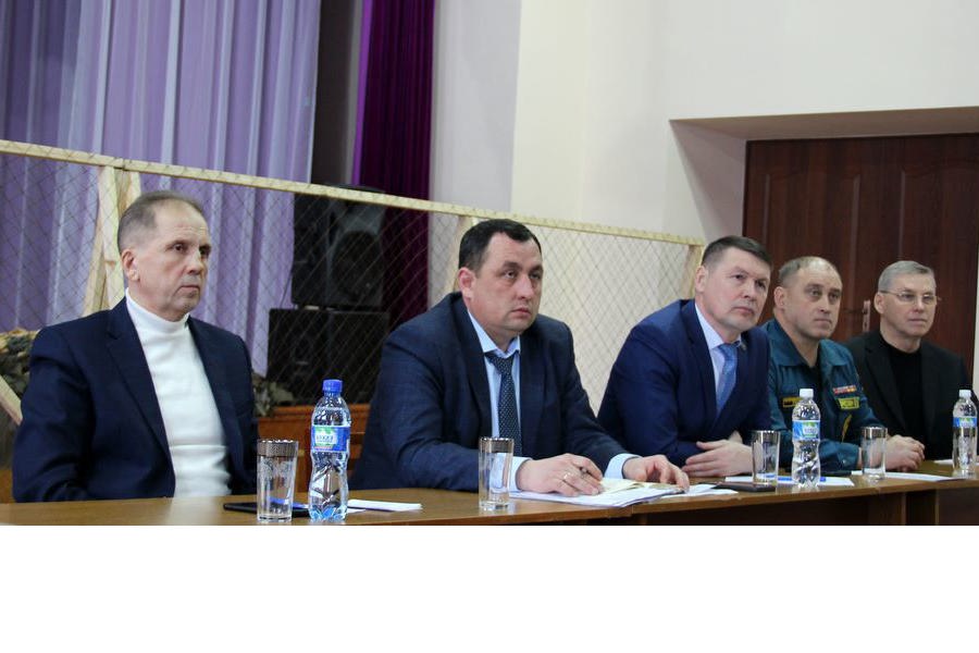 Александр Степанов в рамках Единого информдня посетил Моргаушский муниципальный округ