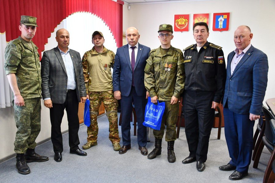 Глава Батыревского муниципального округа  встретился с  участниками специальной военной операции