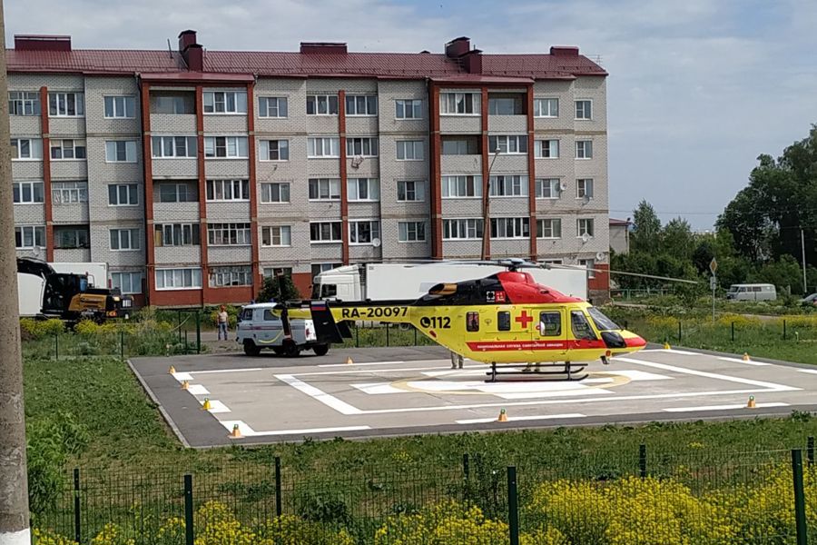 «Винтокрылая скорая» спешит на помощь пациентам из районов Чувашии