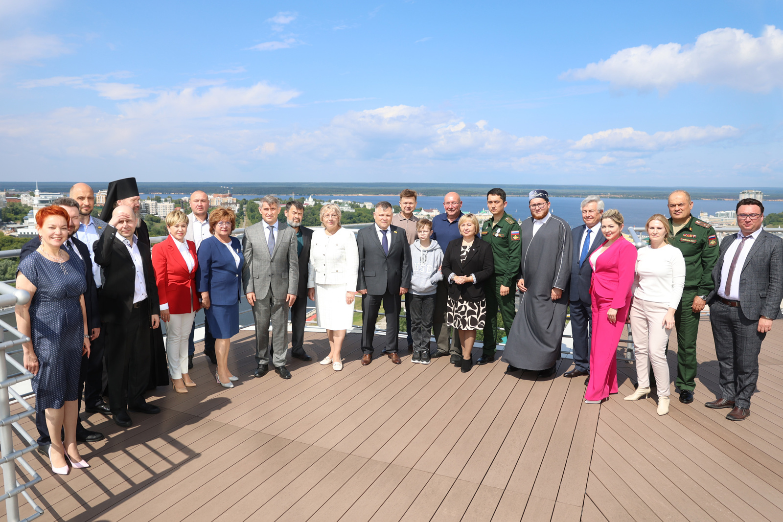 Чӑваш Енре Ҫӗнтерӳ волонтерӗсене – « Хамӑрӑннисене пӑрахмастпӑр!» акцие хутшӑннисене чысланӑ