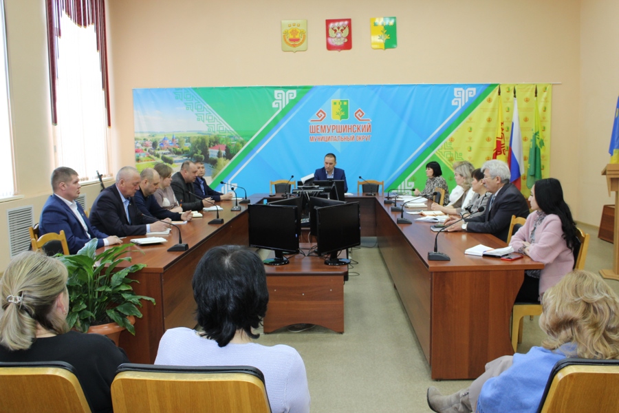 В администрации Шемуршинского муниципального округа прошла еженедельная планерка