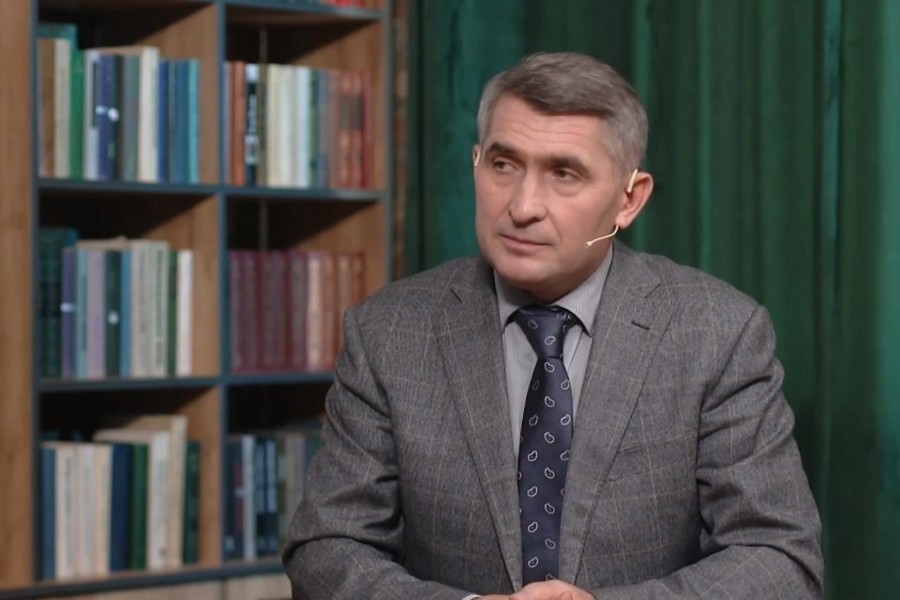14 сентября Глава Чувашии Олег Николаев провел прямую линию, где ответил на вопросы жителей.