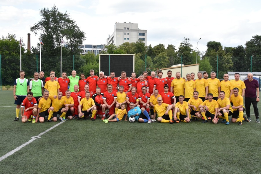 Владимир Димитриев принял участие в соревнованиях по футболу в рамках Дней Чувашии в Совете Федерации