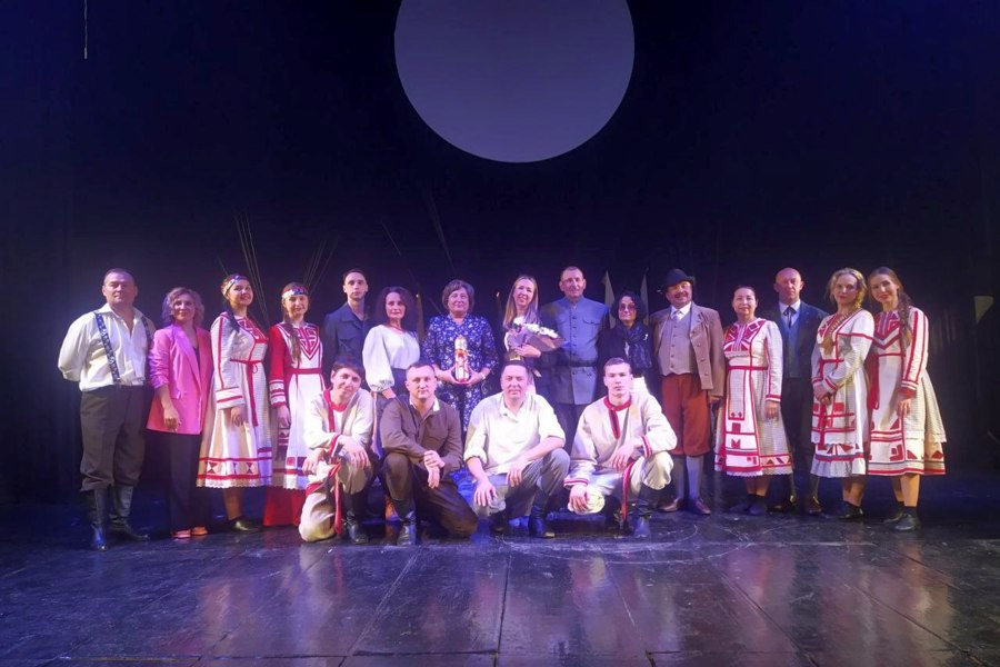 Спектакль «Кукушкины слезы»  представили на фестивале «Театральная осень»