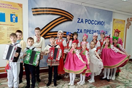 Фольклорный ансамбль «Веснянка», трио гармонистов «Калинка» и Уразаева Кристина представили Шемуршинский муниципальный округ в фестиваль-конкурсе детского творчества «Жемчужинки Чувашии»