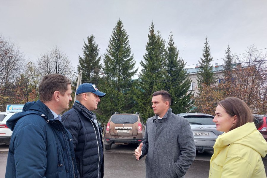 Глава Цивильского округа Алексей Иванов встретился с представителями компании «Балтика»,  которая планирует развивать бизнес в Чувашии