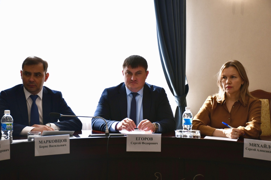 Сергей Егоров принял участие в заседании межведомственной рабочей группы по вопросам соблюдения законодательства в сфере ЖКХ.