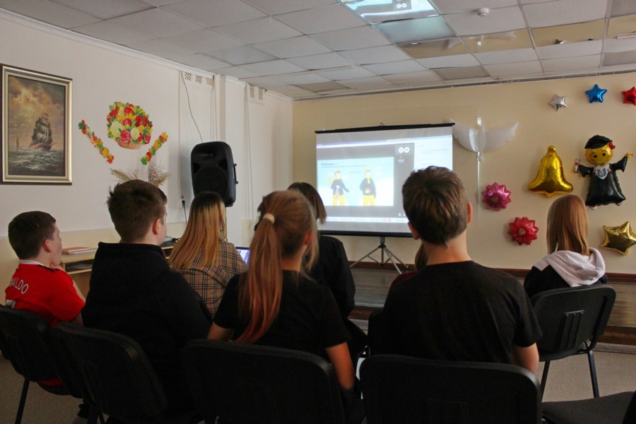 В Чебоксарском центре для детей-сирот проходит осенняя сессия онлайн-уроков по финансовой грамотности