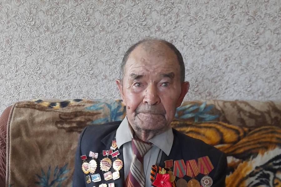 95-летний юбилей отметил труженик тыла Иван Никитин