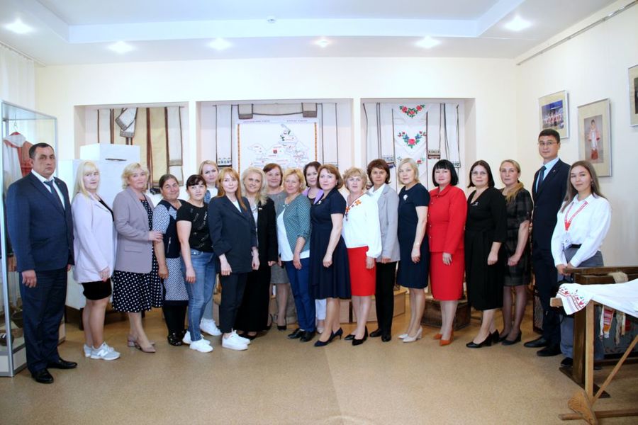 На встрече с Аллой Салаевой и Натальей Николаевой женщины Моргаушского округа заявили:   «Мы можем. Все – в наших руках»