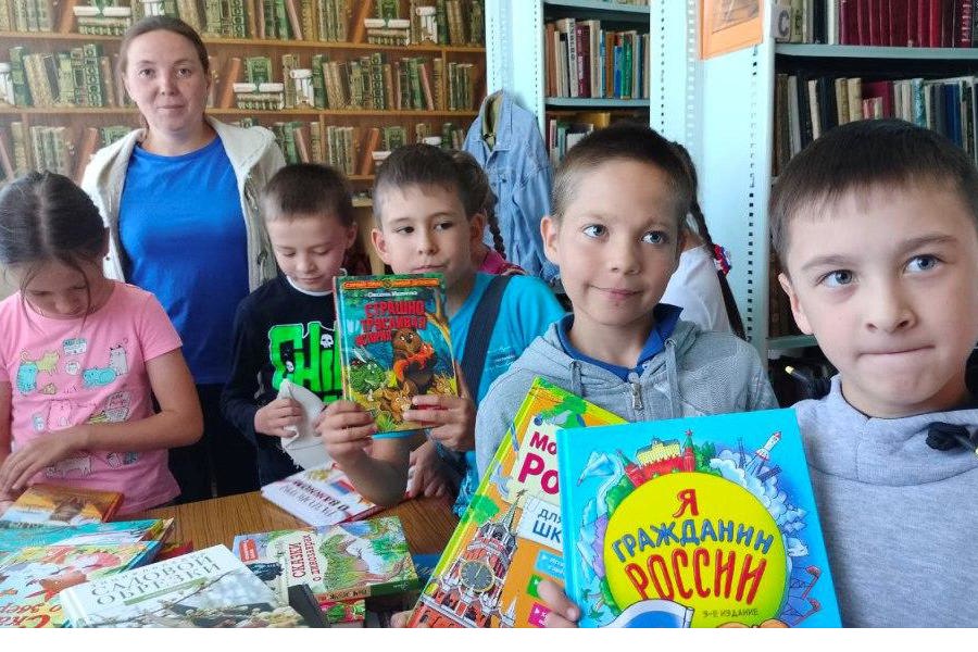 Знакомство с книжными полками