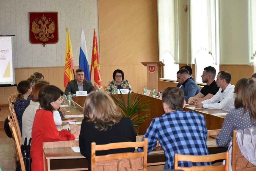 Состоялась встреча сотрудников Управления Главы Чувашской Республики по молодёжной политике с представителями работающей молодёжи Алатырского муниципального округа