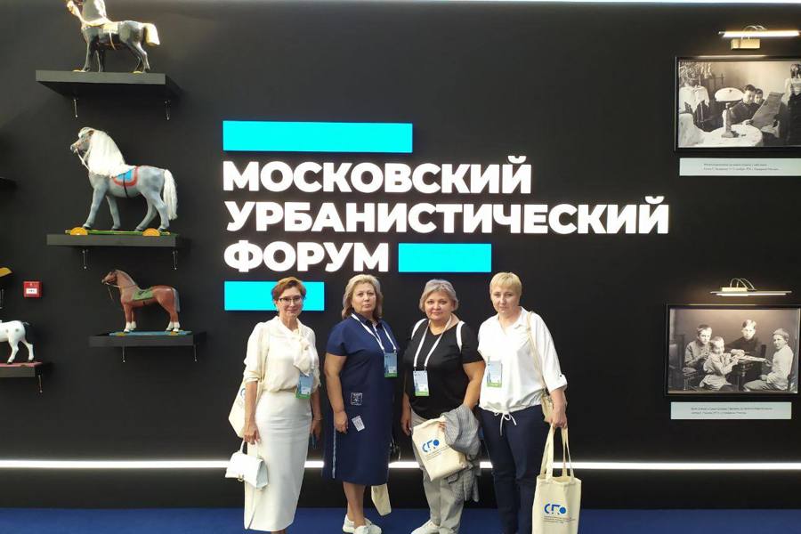 Всероссийский форум среднего профессионального образования стартовал в Москве