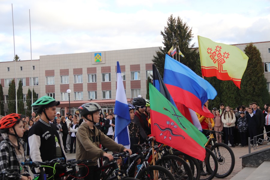 В Новочебоксарске отметили годовщину присоединения новых регионов