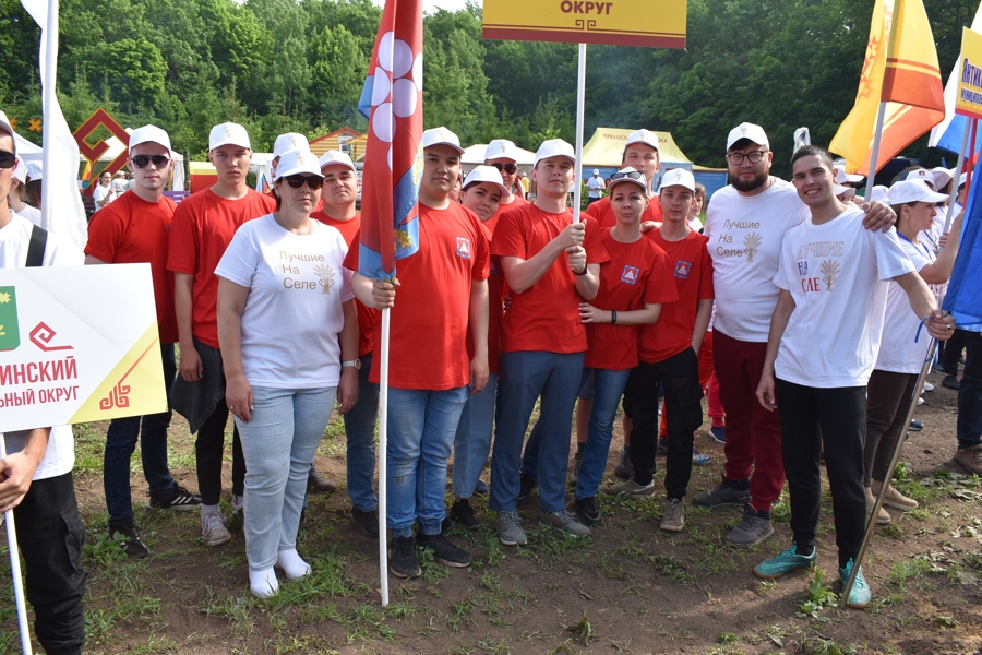 Делегация Ядринского муниципального округа приняла участие на агрослете «Лучшие на селе»