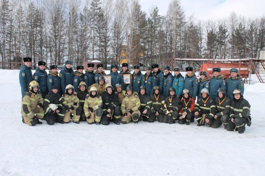 В Алатыре состоялись соревнования на звание «Лучшая команда Главного управления МЧС России по Чувашской Республике – Чувашии по проведению аварийно-спасательных работ при ликвидации чрезвычайных ситуаций на автомобильном транспорте в 2023 году»