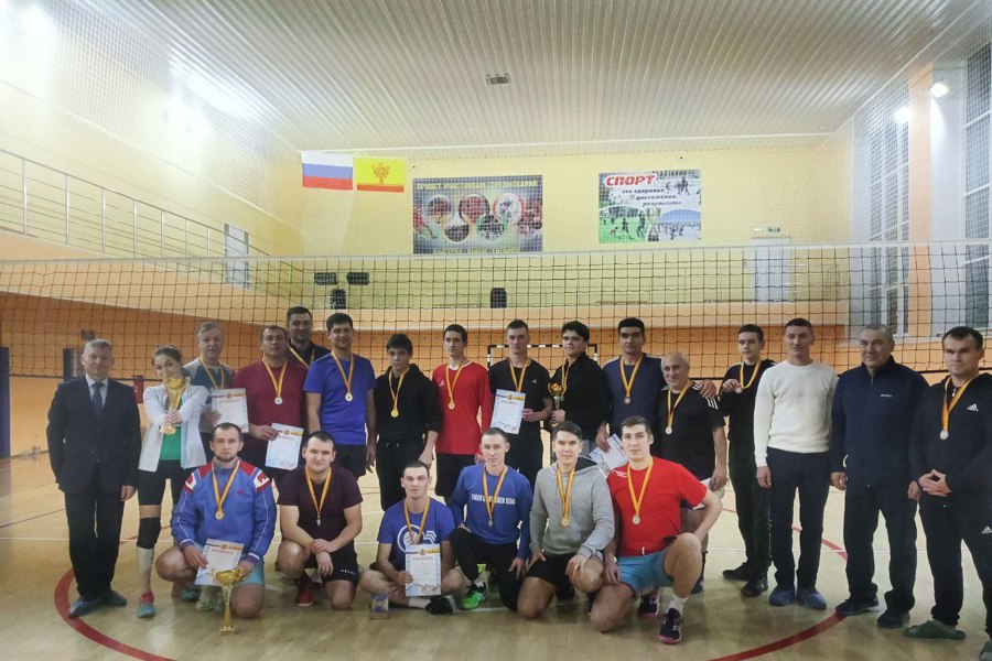 Команда «Шигали»– победитель кубка Дружбы по волейболу среди мужских команд