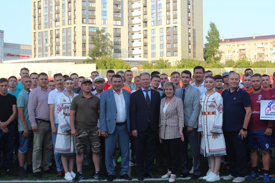 Евгений Кадышев поприветствовал участников XX традиционных соревнований «Кубок дружбы»