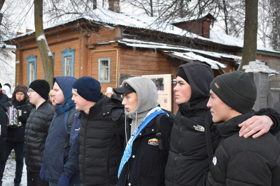 Продолжается осенняя призывная кампания.