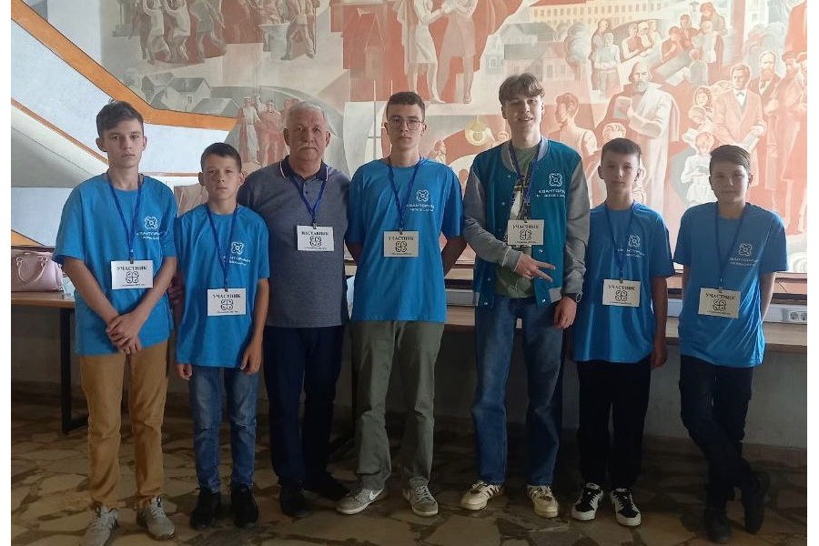 Учащиеся чебоксарского «Кванториума» принимают участие в первом Всероссийском чемпионате по беспилотным технологиям «Соколиная охота»