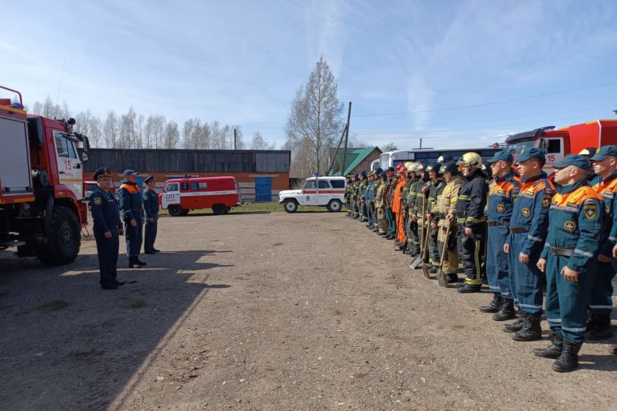 К пожароопасному сезону готовы: в Канашском лесничестве прошли тактико-специальные учения