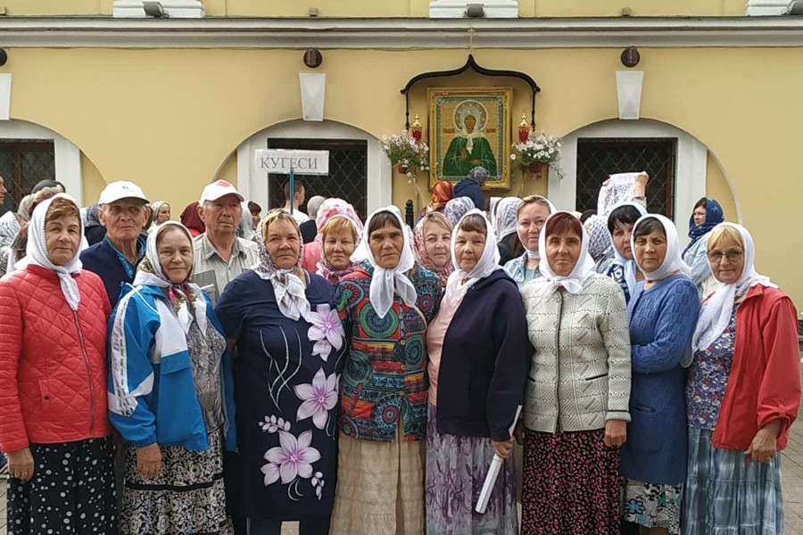 Получатели социальных услуг Чебоксарского округа совершили паломнический тур в Москву