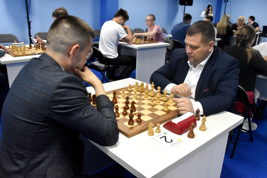 В рамках Чебоксарского экономического форума прошел блиц-турнир по шахматам